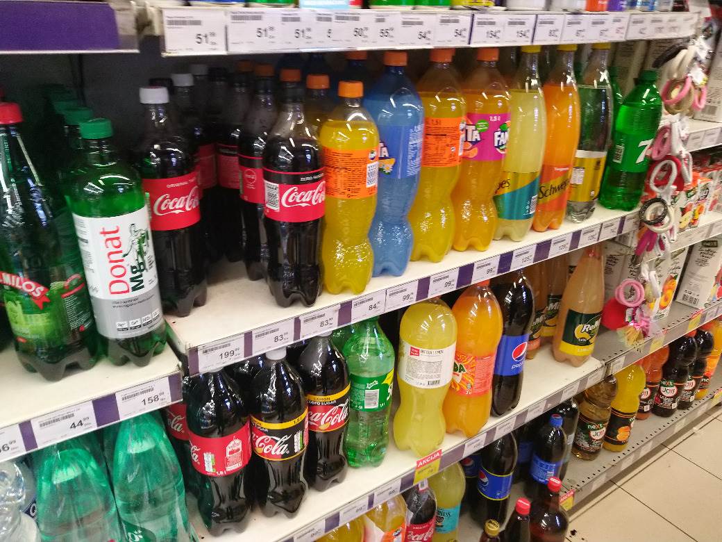 Korona virus - Prodavnice prehrambene robe na Zapadu prazne, kod nas pune