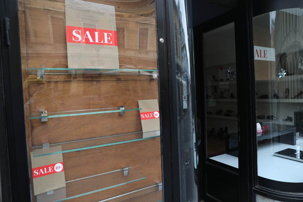 Disciplina građana-apoteka i prodavnica-korona virus