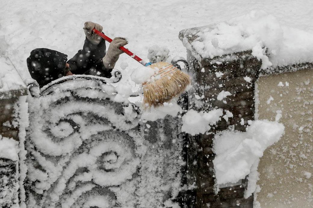 Sneg u martu - padaće i sutra