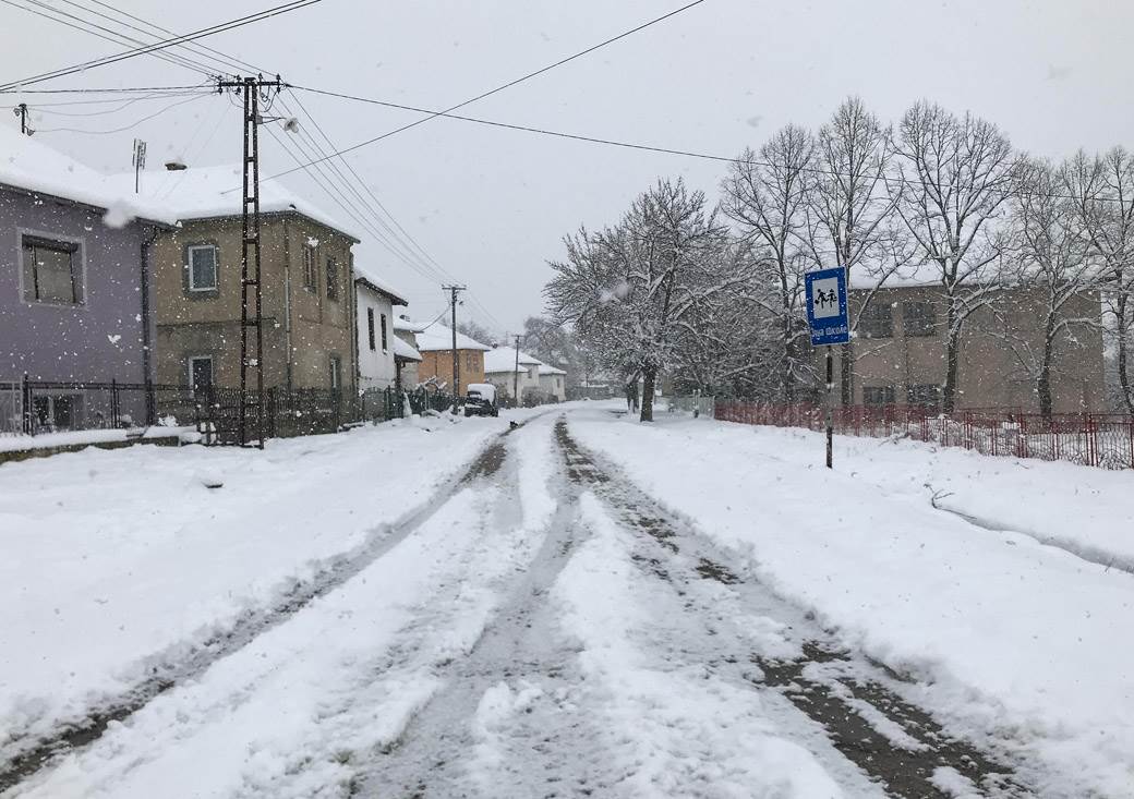 Korona virus na selu kako je na selu za vreme korona virusa kako žive u selima sa korona virusom