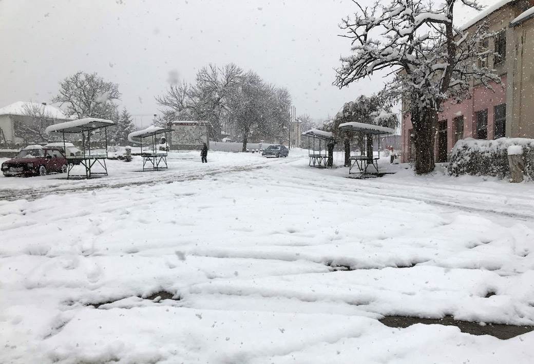 Korona virus na selu kako je na selu za vreme korona virusa kako žive u selima sa korona virusom