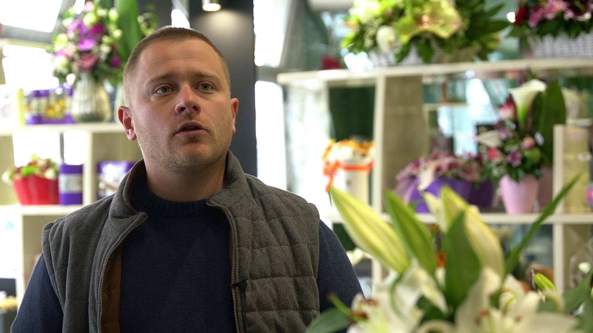 Novosadski cvećari poklanjaju cveće medicinskim radnicima