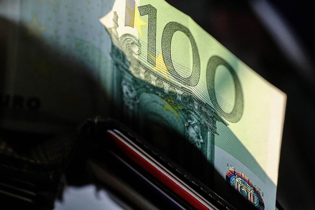Kako prepoznati falsifikovane novčanice: Jednostavni testovi