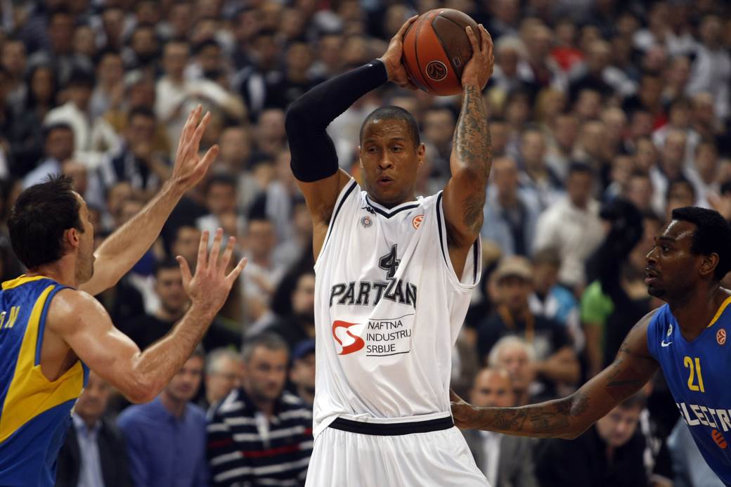 KK Partizan 20 godina Evroliga galerija fotografije grobari košarka