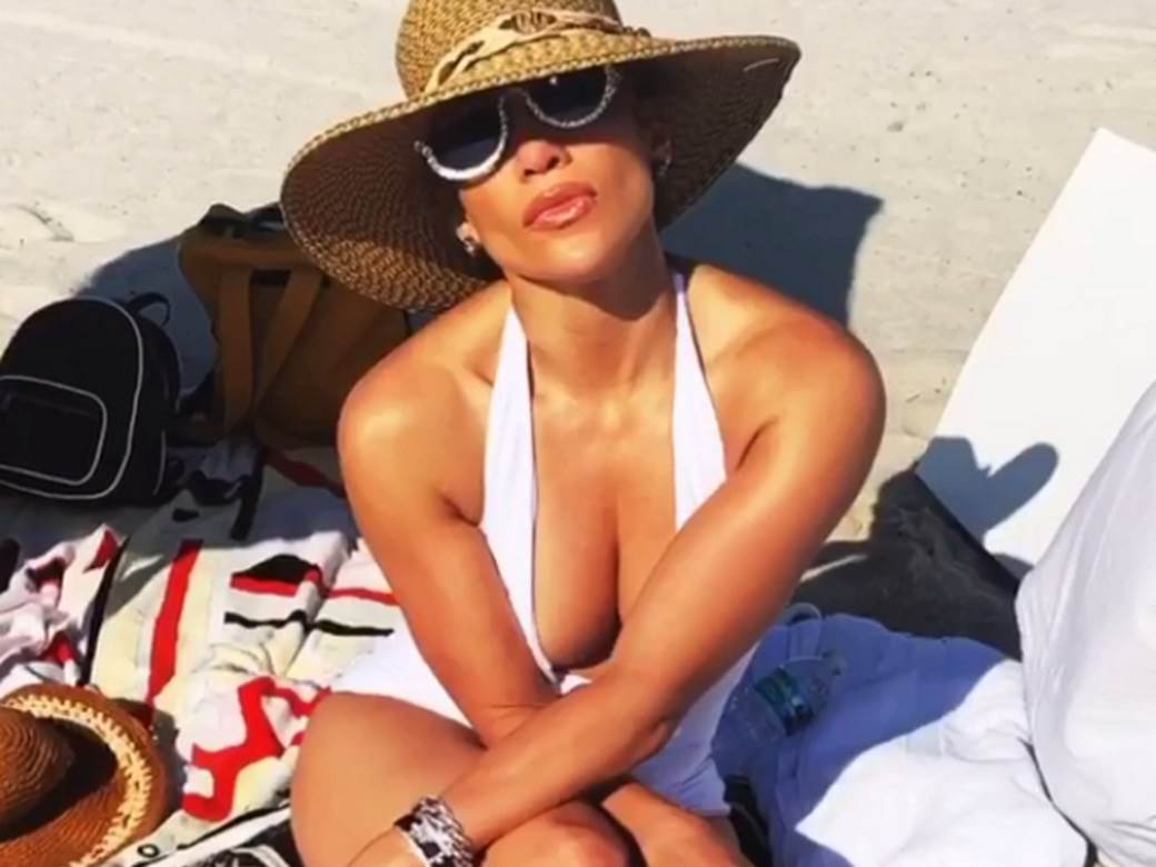 dzenifer lopez majka foto