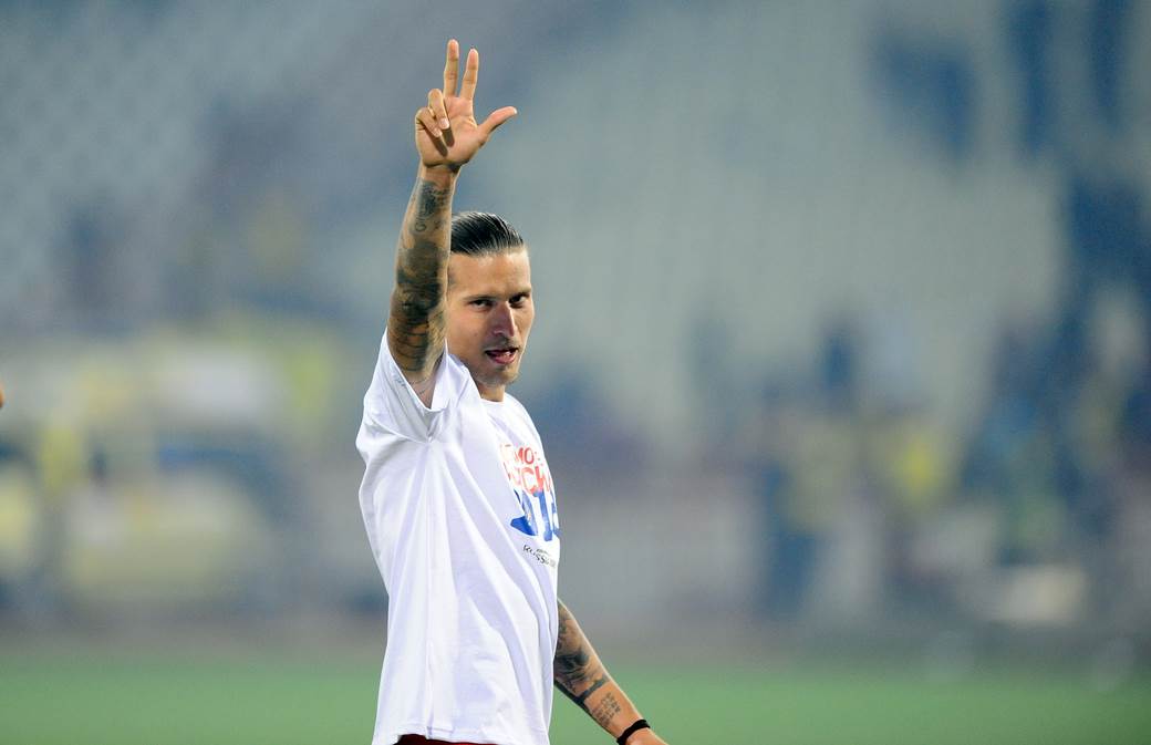 Duško Tošić i Aleksandar Prijović se pobili na splavu u Beogradu