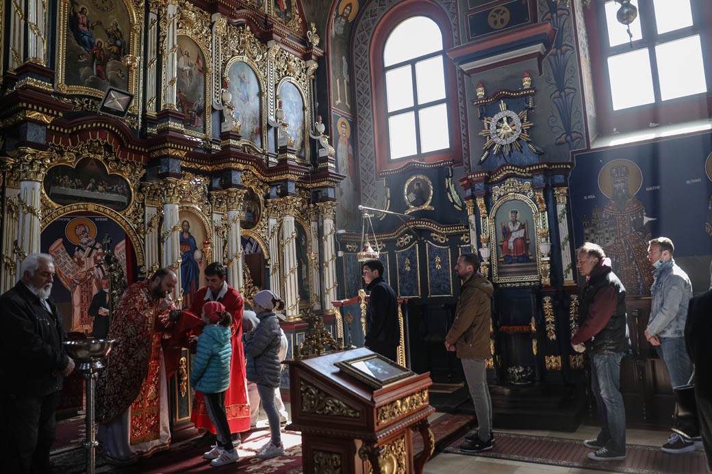 Kako se proslavlja Ukrs van crkve sveštenik iz Jakova Perica Vlainić