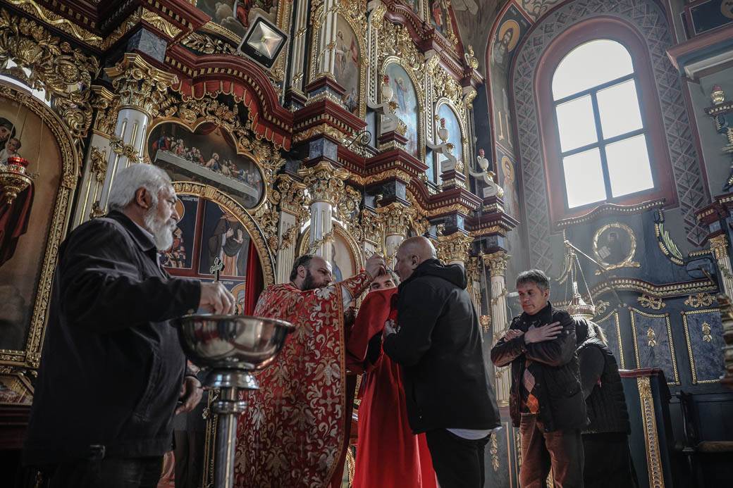 Kako se proslavlja Ukrs van crkve sveštenik iz Jakova Perica Vlainić