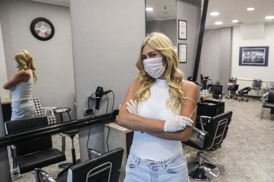 Frizeri počeli da rade frizeri