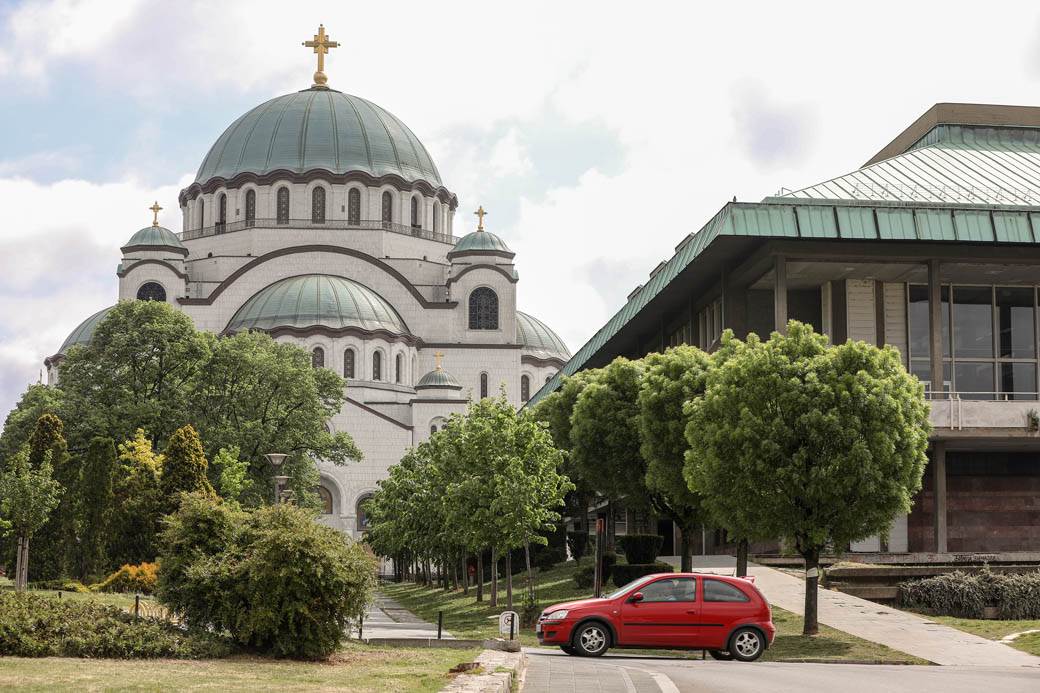 Proleće u Beogradu: Parkovi nikad lepši za vreme vanrednog stanja FOTOGRAFIJE