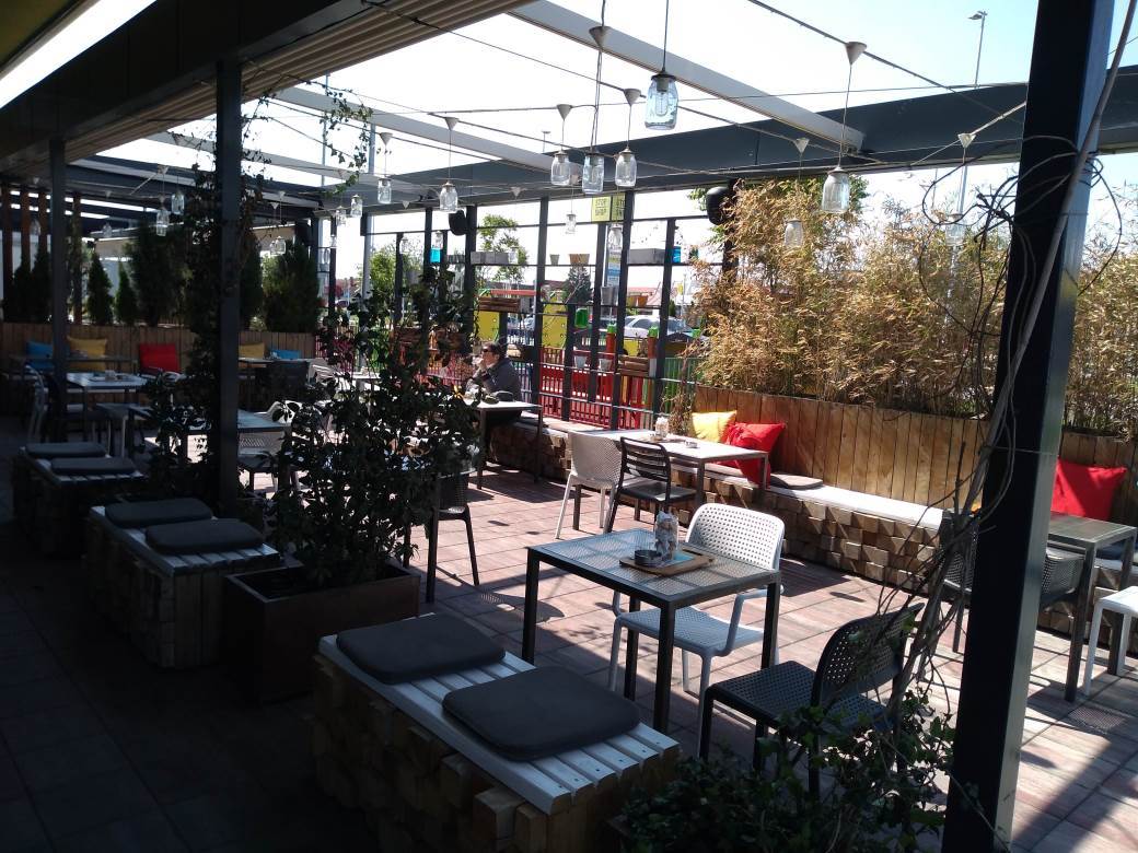 Splavovi počeli da rade, ali od juna većina