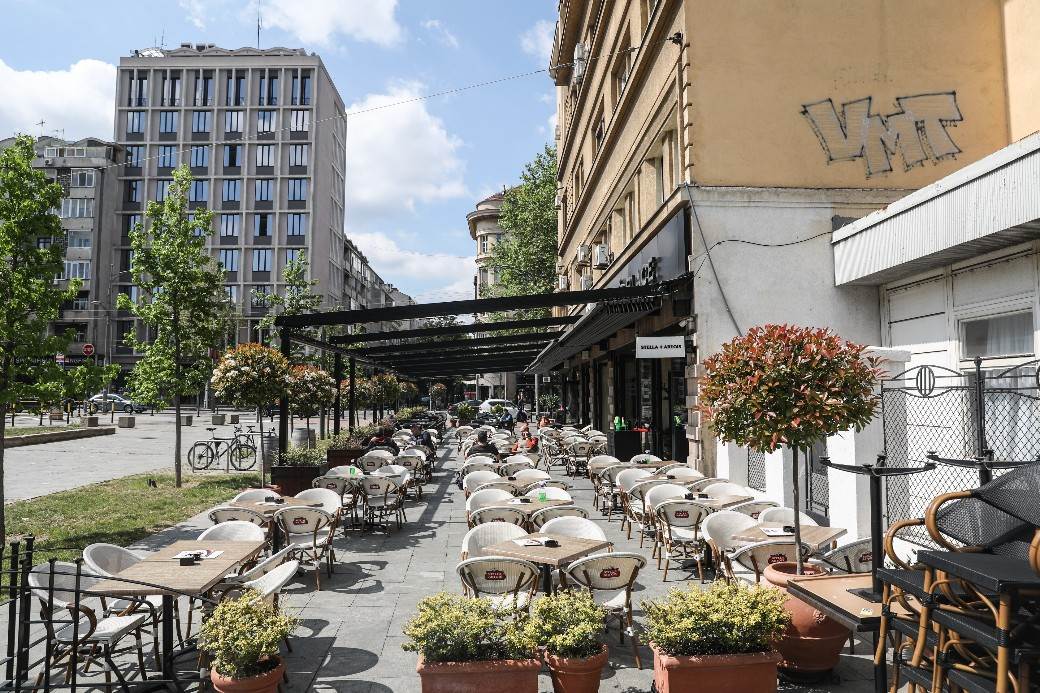 Splavovi počeli da rade, ali od juna većina