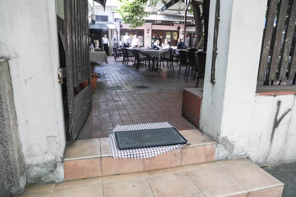 Splavovi počeli da rade, ali od juna većina