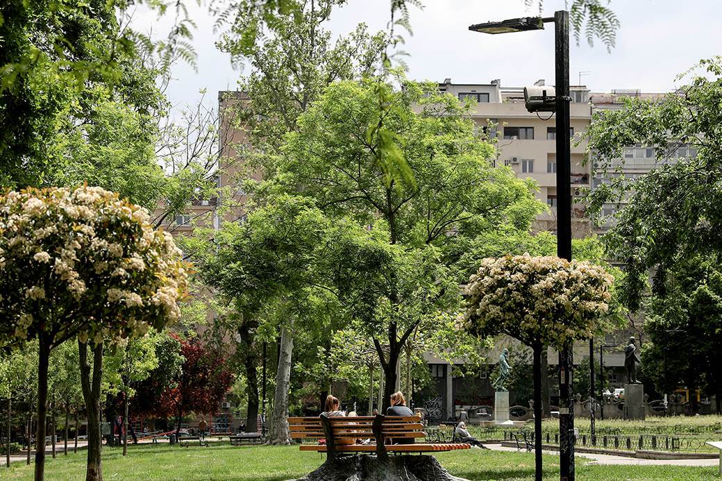 Prvi vikend bez policijskog časa u Beogradu: Roštilj i puna izletišta FOTOGRAFIJE