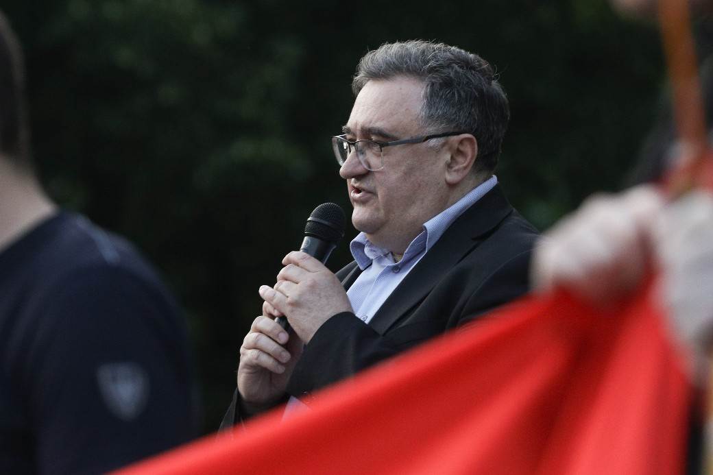 Predrag Kon o vraćanju mera i rastu broja zaraženih