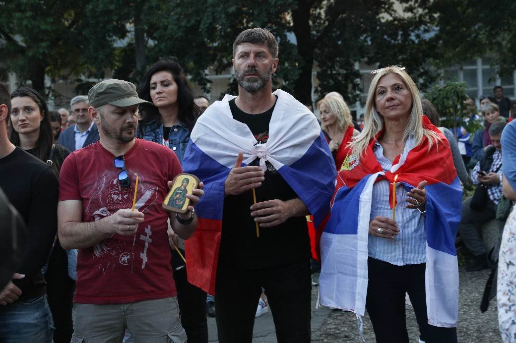 Predrag Kon o vraćanju mera i rastu broja zaraženih