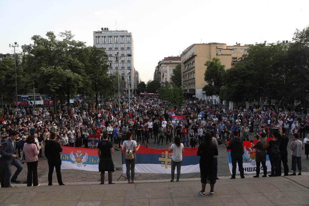 Predrag Kon o vraćanju mera i rastu broja zaraženih