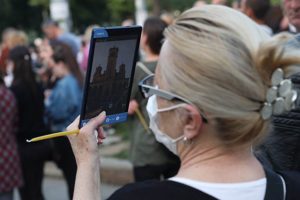 Beograd-SPC-Crna Gora-hapšenje sveštenika-skup podršle