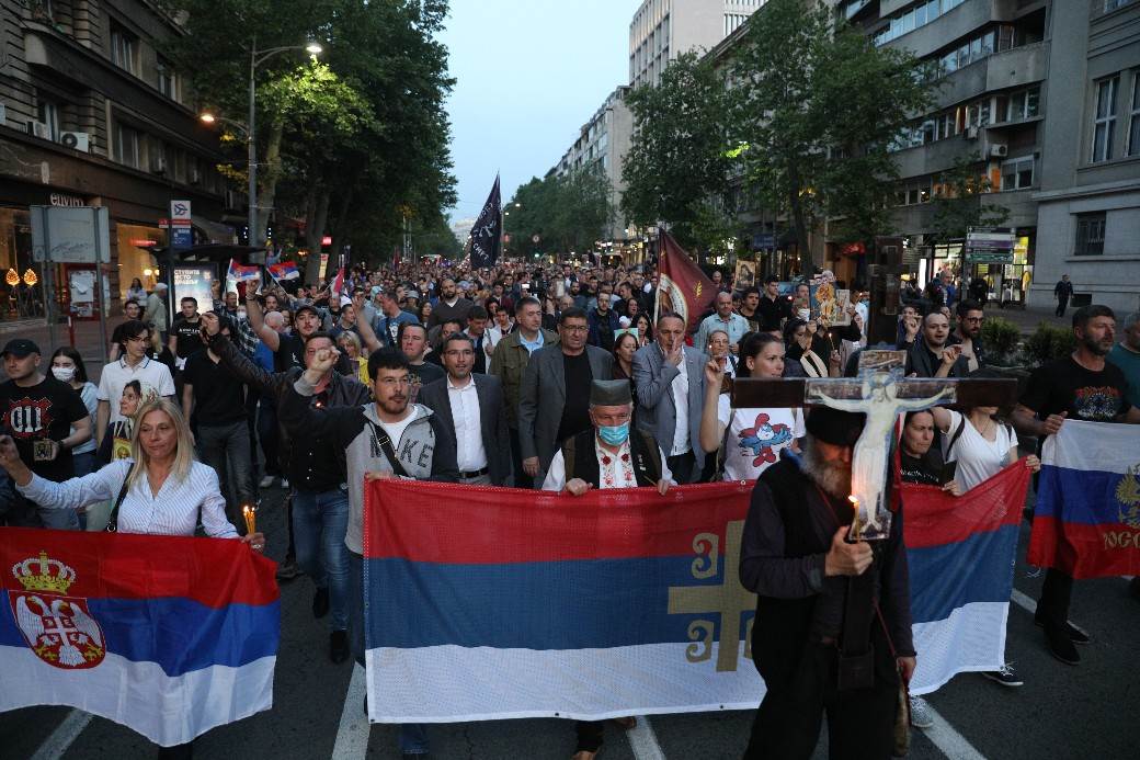 Predrag Kon o vraćanju mera i rastu broja zaraženih