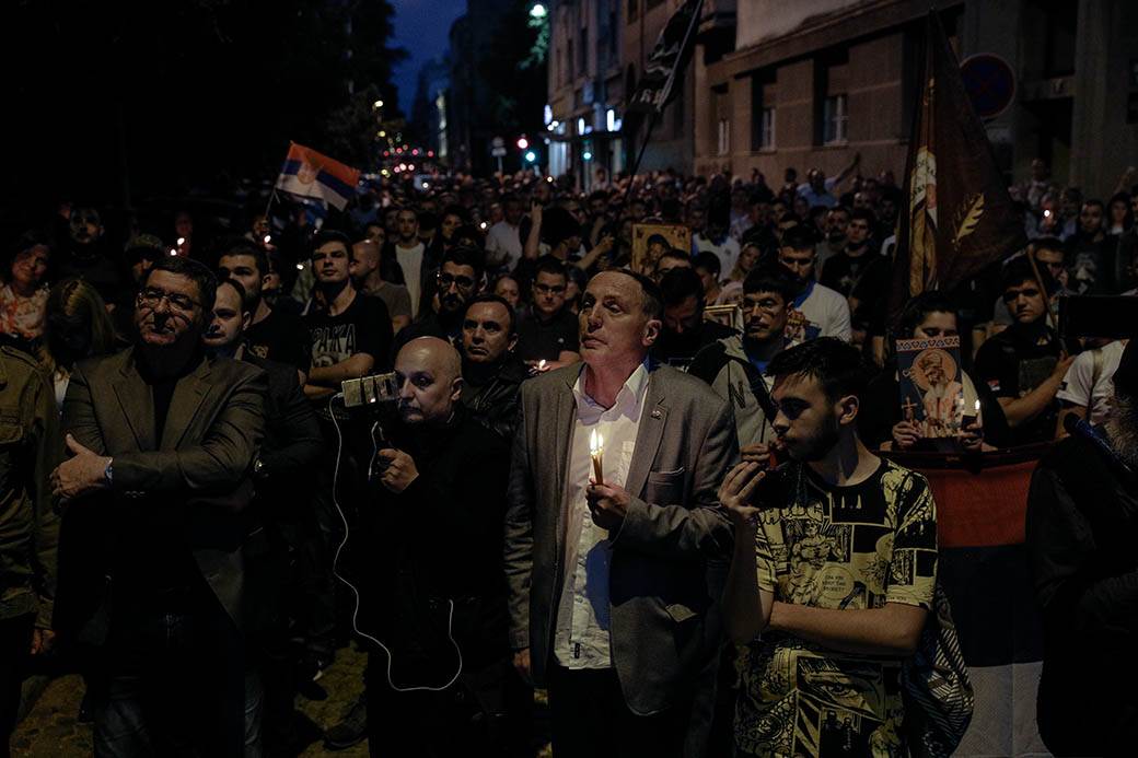 Predrag Kon o vraćanju mera i rastu broja zaraženih