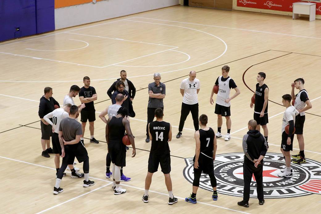 Trinkijeri o Partizanuigračima korona virusu