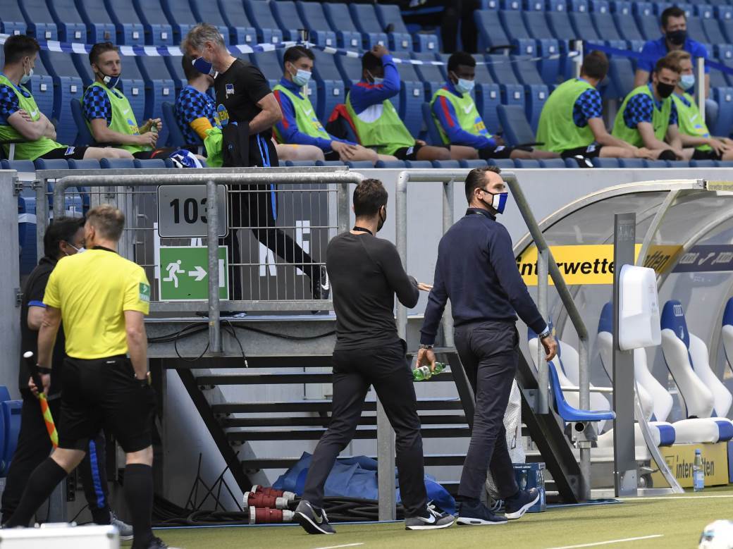 Falkao na Twitteru: Zašto je zabranjeno grljenje kod proslave gola FOTO