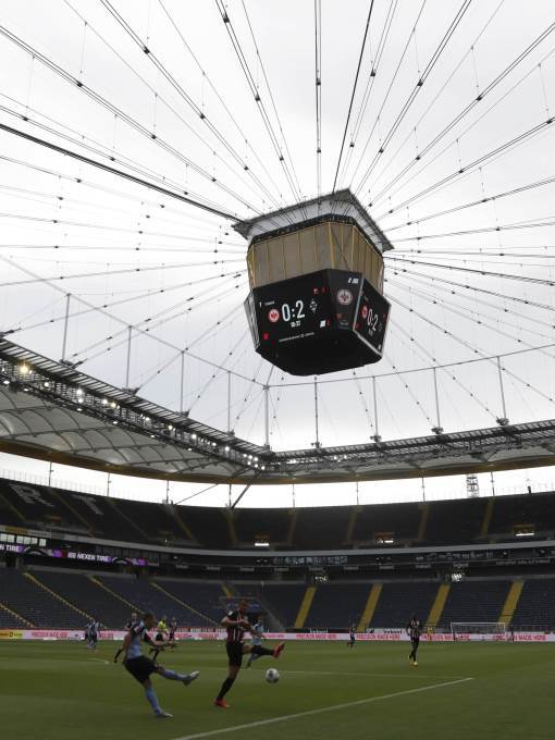 Herta Berlin, poljubac Grujić i Bojata FOTO