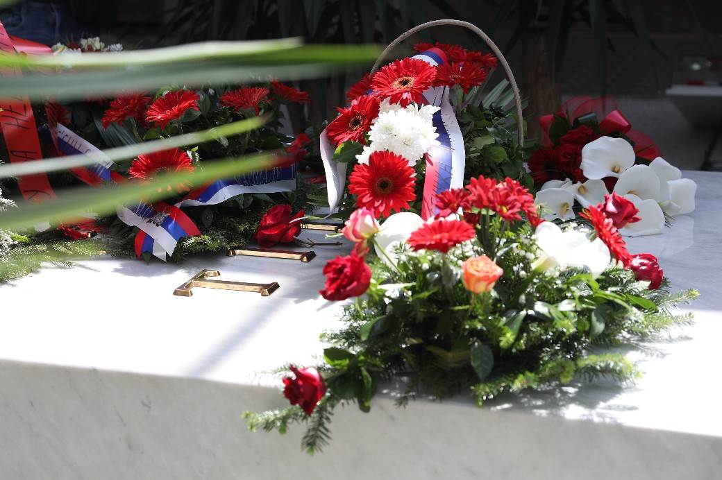 Tito 40 godina od smrti Kuća cveća 