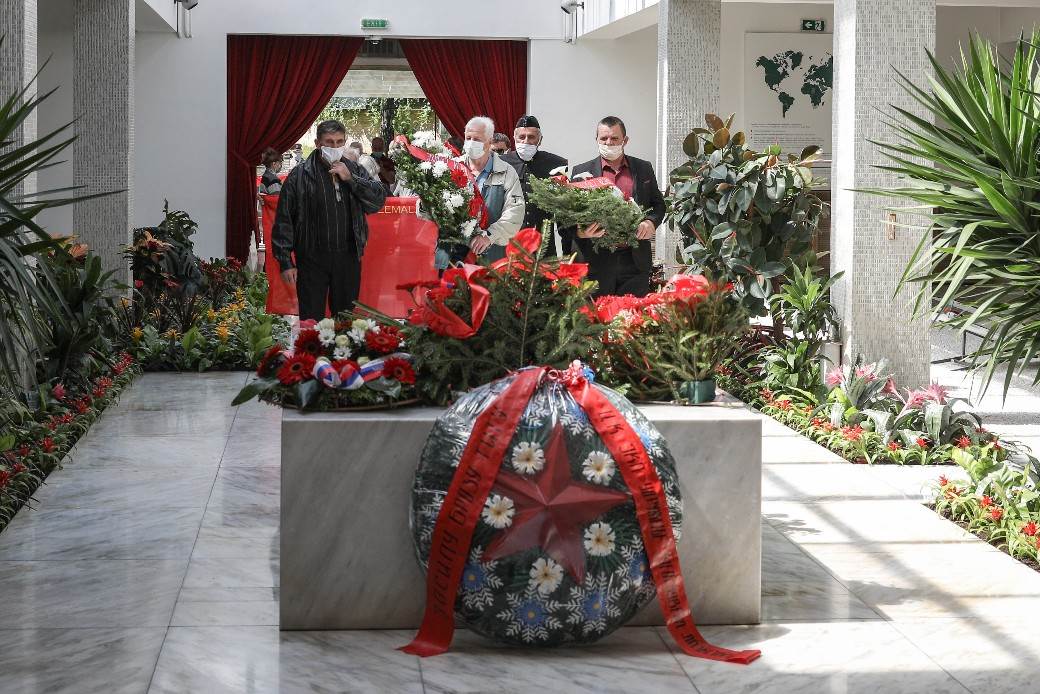 Tito 40 godina od smrti Kuća cveća 