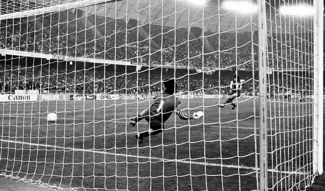 Preminuo Bernar Tapi