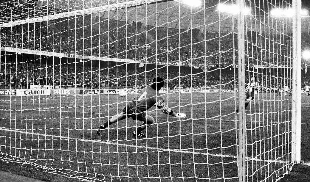 Preminuo Bernar Tapi