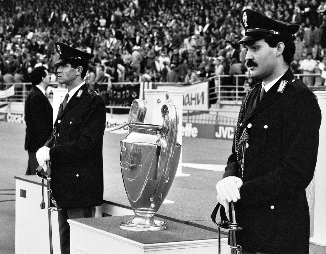 Preminuo Bernar Tapi