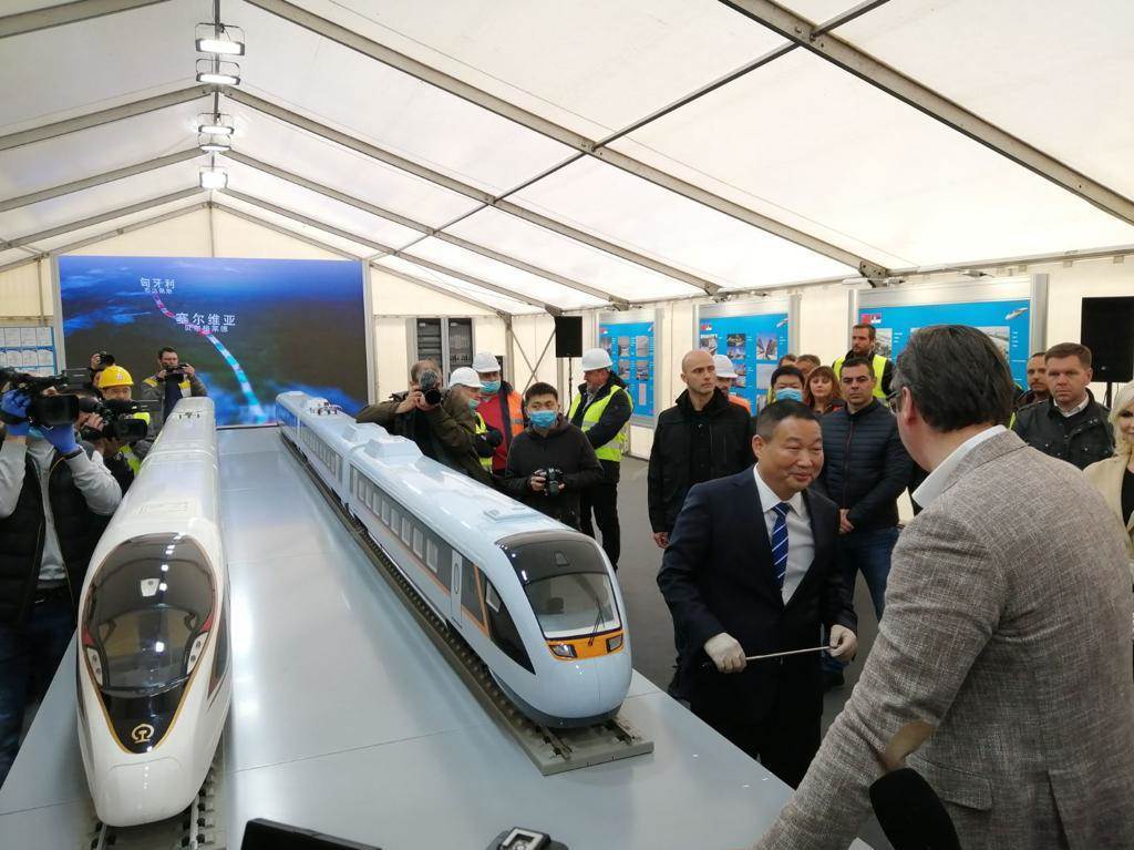 Aleksandar Vučić brza pruga do Mađarske obilazak radova