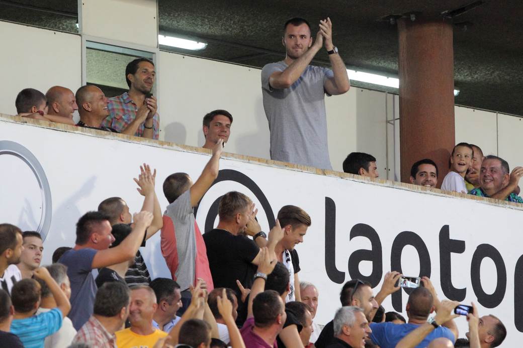 Milan Mačvan, karijera u slikama: FMP, Hemofarm, Amerikanci, Rusi, Partizan, povrede, orlovi...