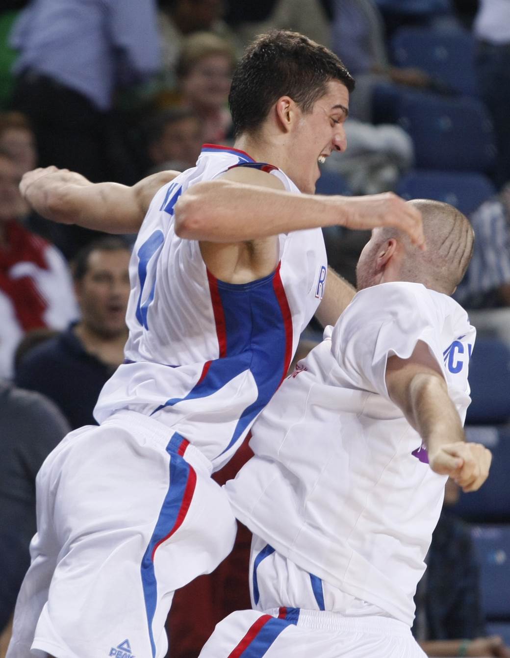 Milan Mačvan, karijera u slikama: FMP, Hemofarm, Amerikanci, Rusi, Partizan, povrede, orlovi...