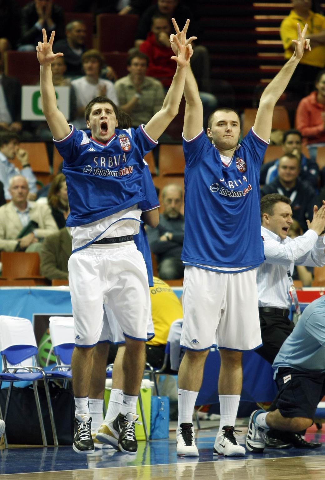 Milan Mačvan, karijera u slikama: FMP, Hemofarm, Amerikanci, Rusi, Partizan, povrede, orlovi...