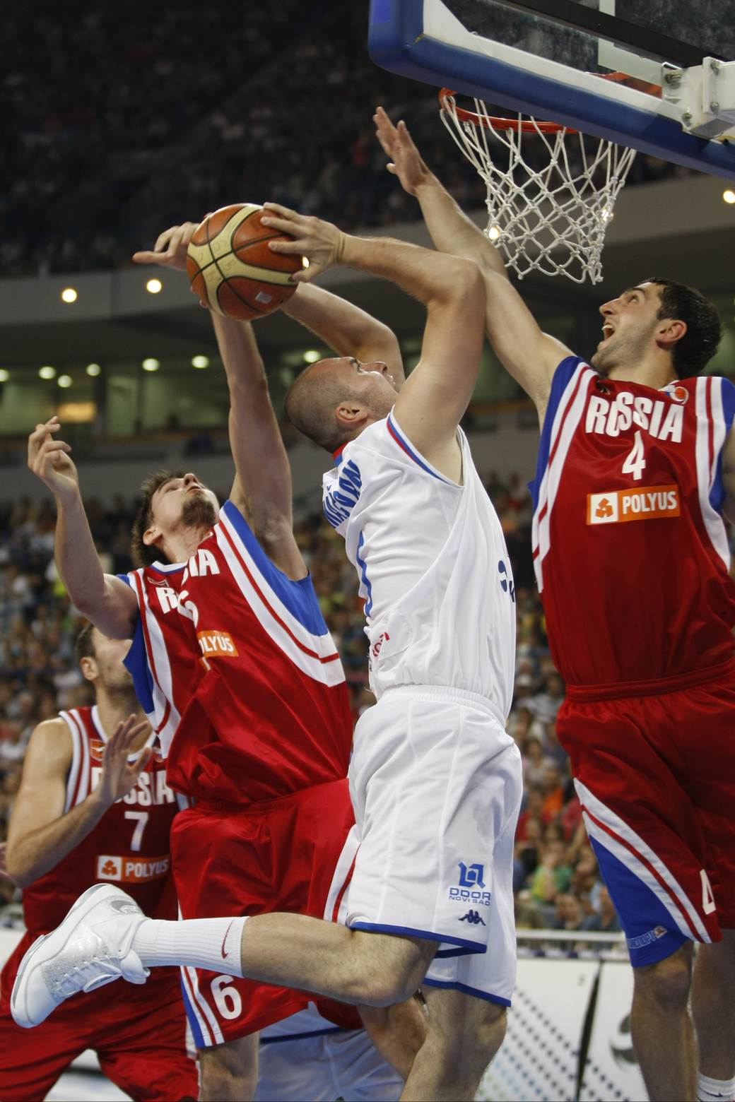 Milan Mačvan, karijera u slikama: FMP, Hemofarm, Amerikanci, Rusi, Partizan, povrede, orlovi...