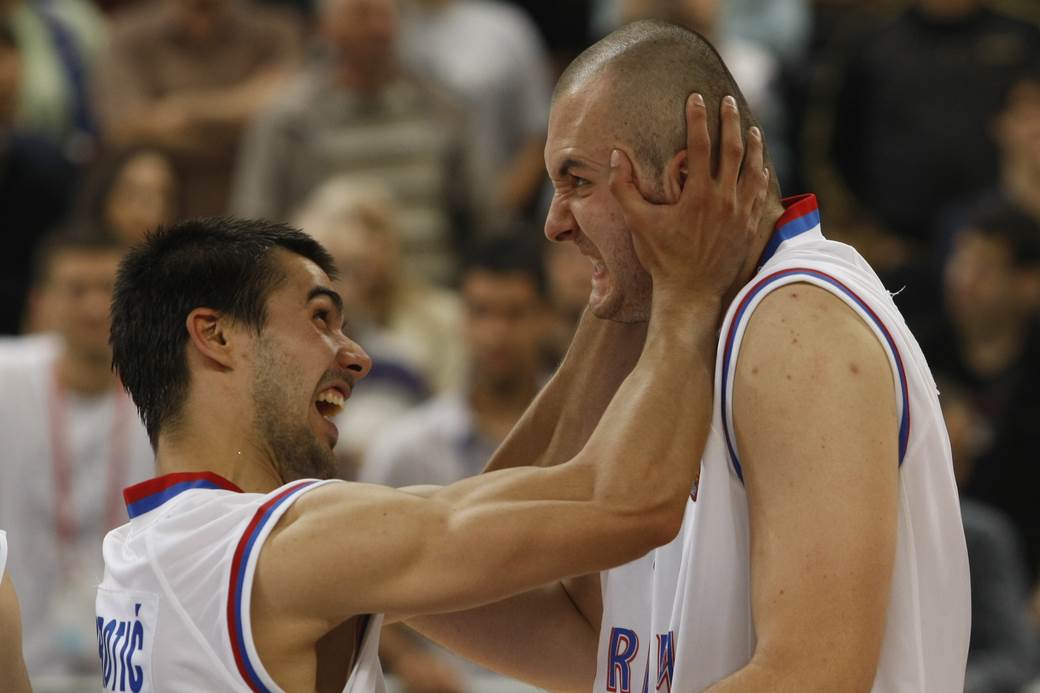 Milan Mačvan, karijera u slikama: FMP, Hemofarm, Amerikanci, Rusi, Partizan, povrede, orlovi...