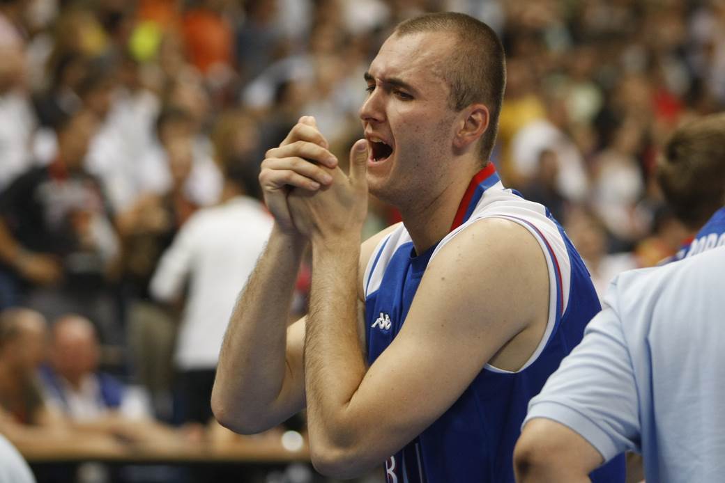 Milan Mačvan, karijera u slikama: FMP, Hemofarm, Amerikanci, Rusi, Partizan, povrede, orlovi...