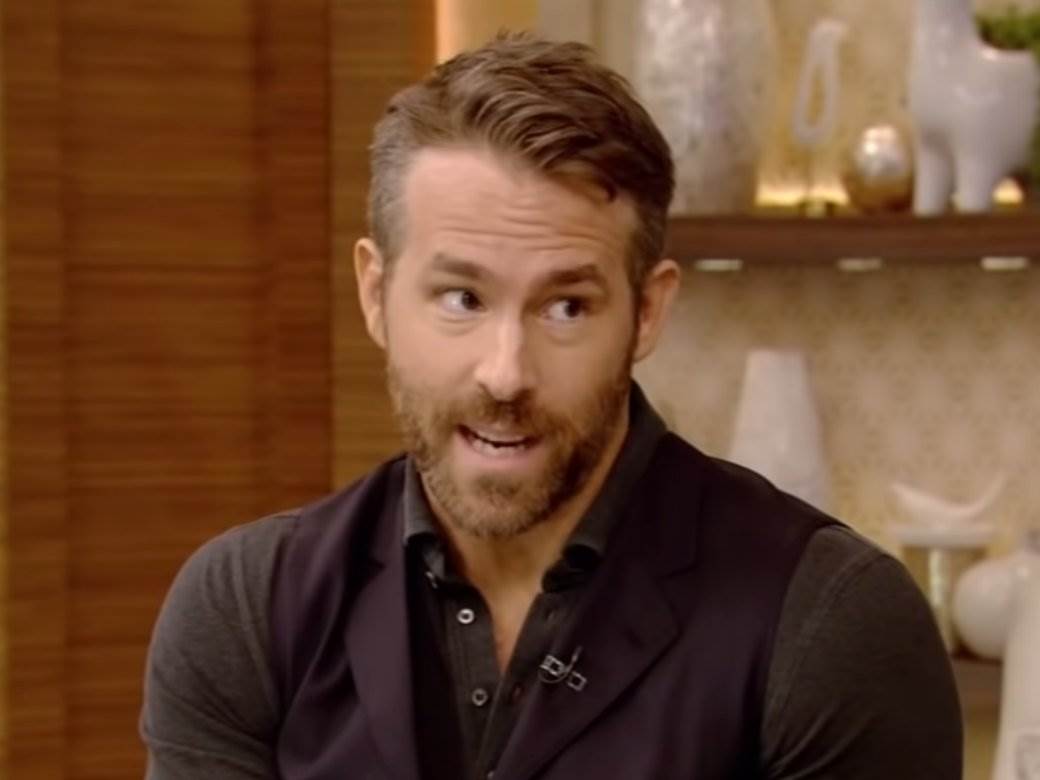 Rajan Rejnolds je od kuće gledao Superboul pa prozvao ženu Blejk Lajvli