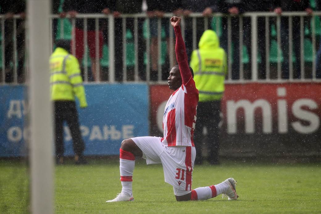 Vujadin Savić Crvena zvezda kapiten i navijač