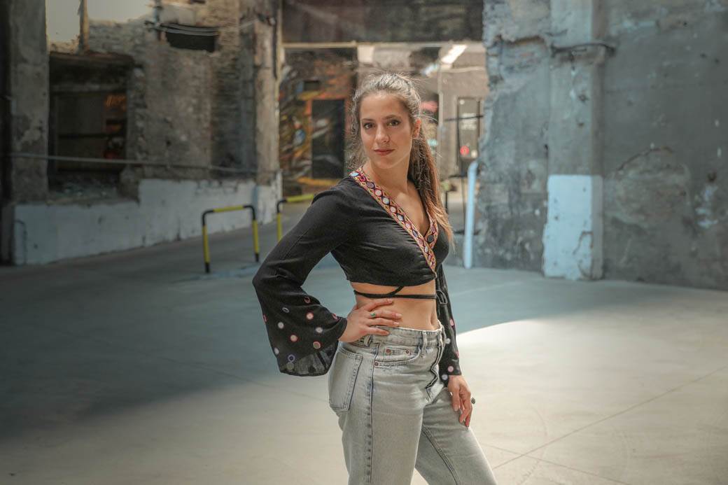 Miona Marković ples oko šipke Instagram video