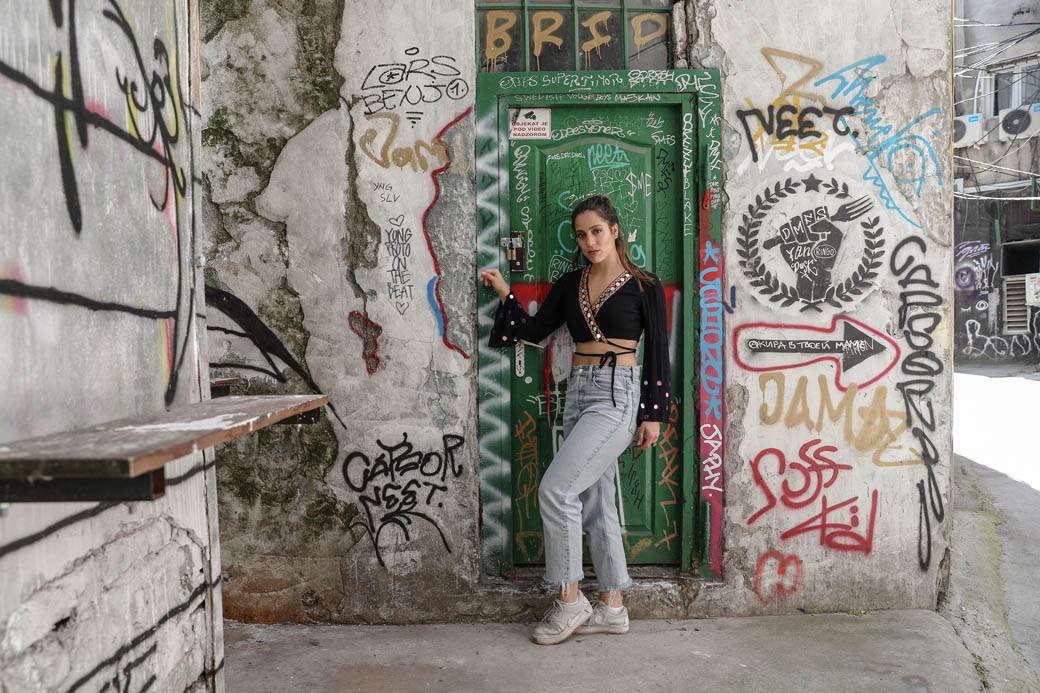 Miona Marković ples oko šipke Instagram video