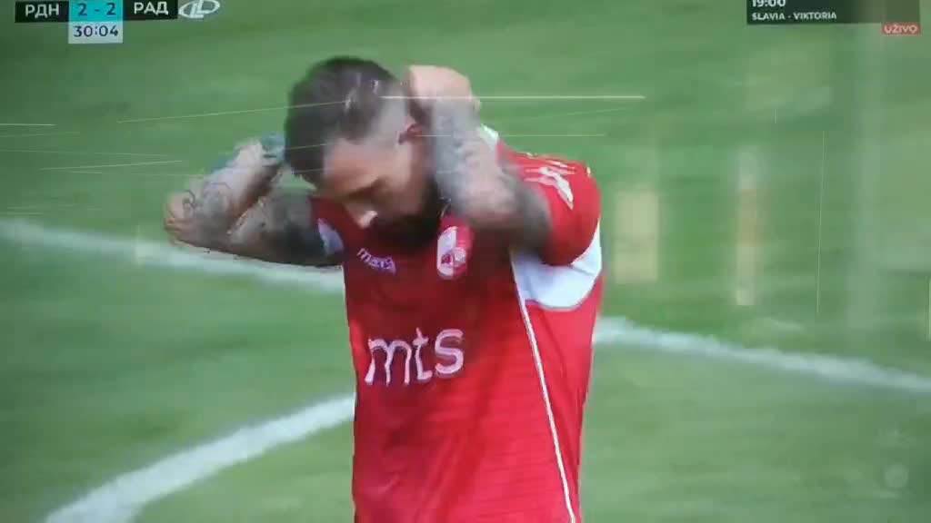 Gde je danas fudbaler koji je posekao Soraju i bio sa Kaćom Živković