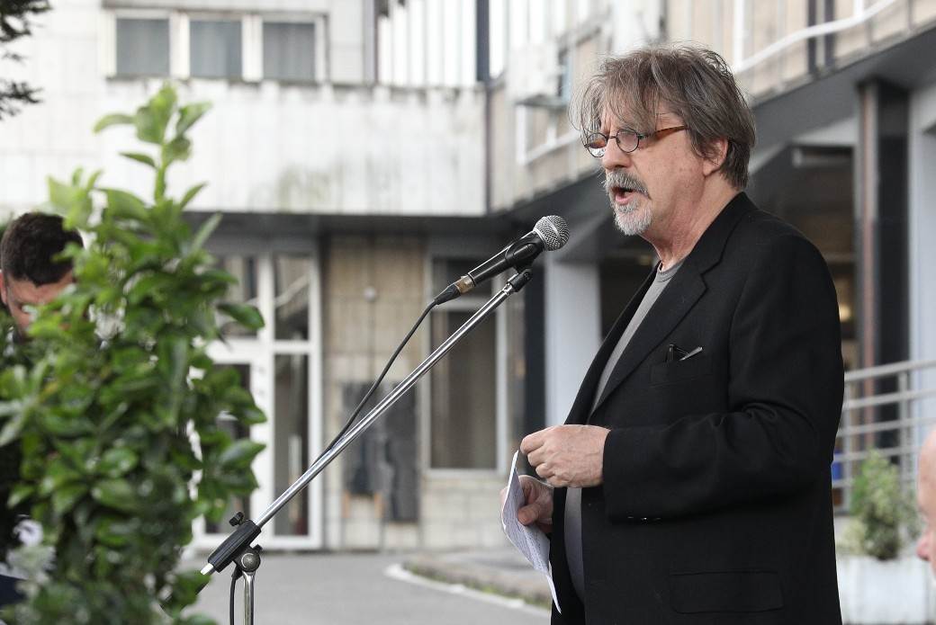 Desanka Maksimović izbačena pa vraćena u lektiru - šta je sve izbačeno iz lektire