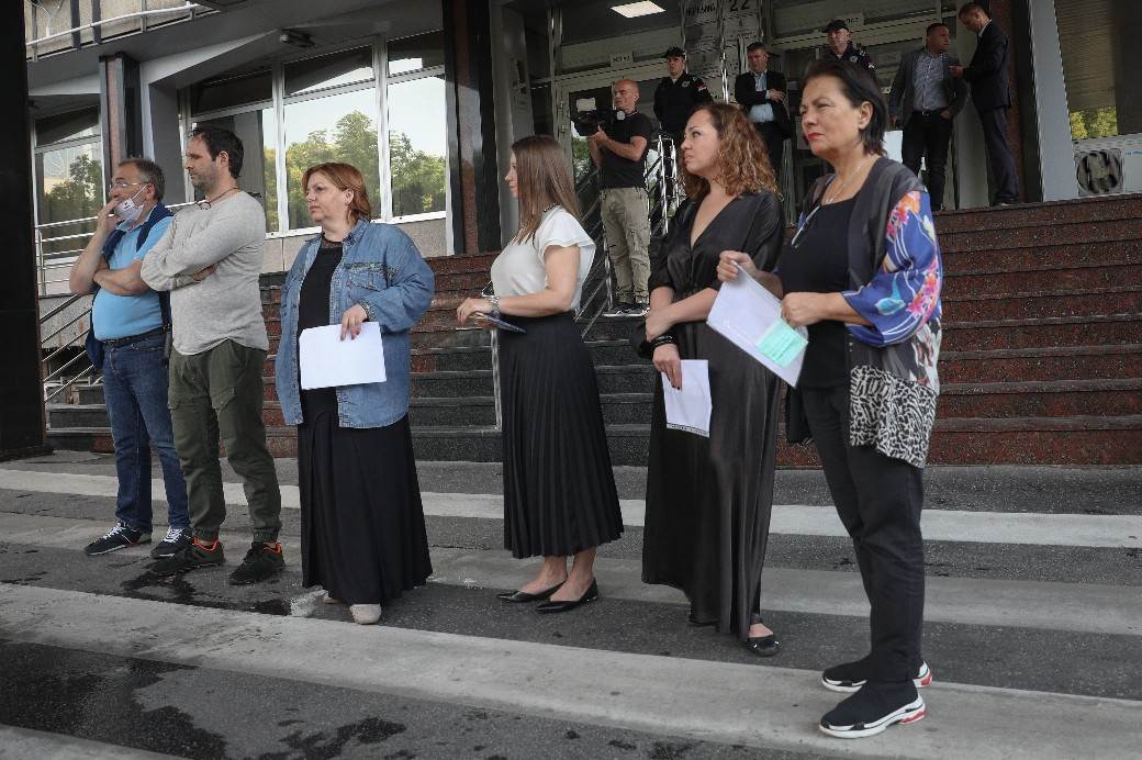 Desanka Maksimović izbačena pa vraćena u lektiru - šta je sve izbačeno iz lektire