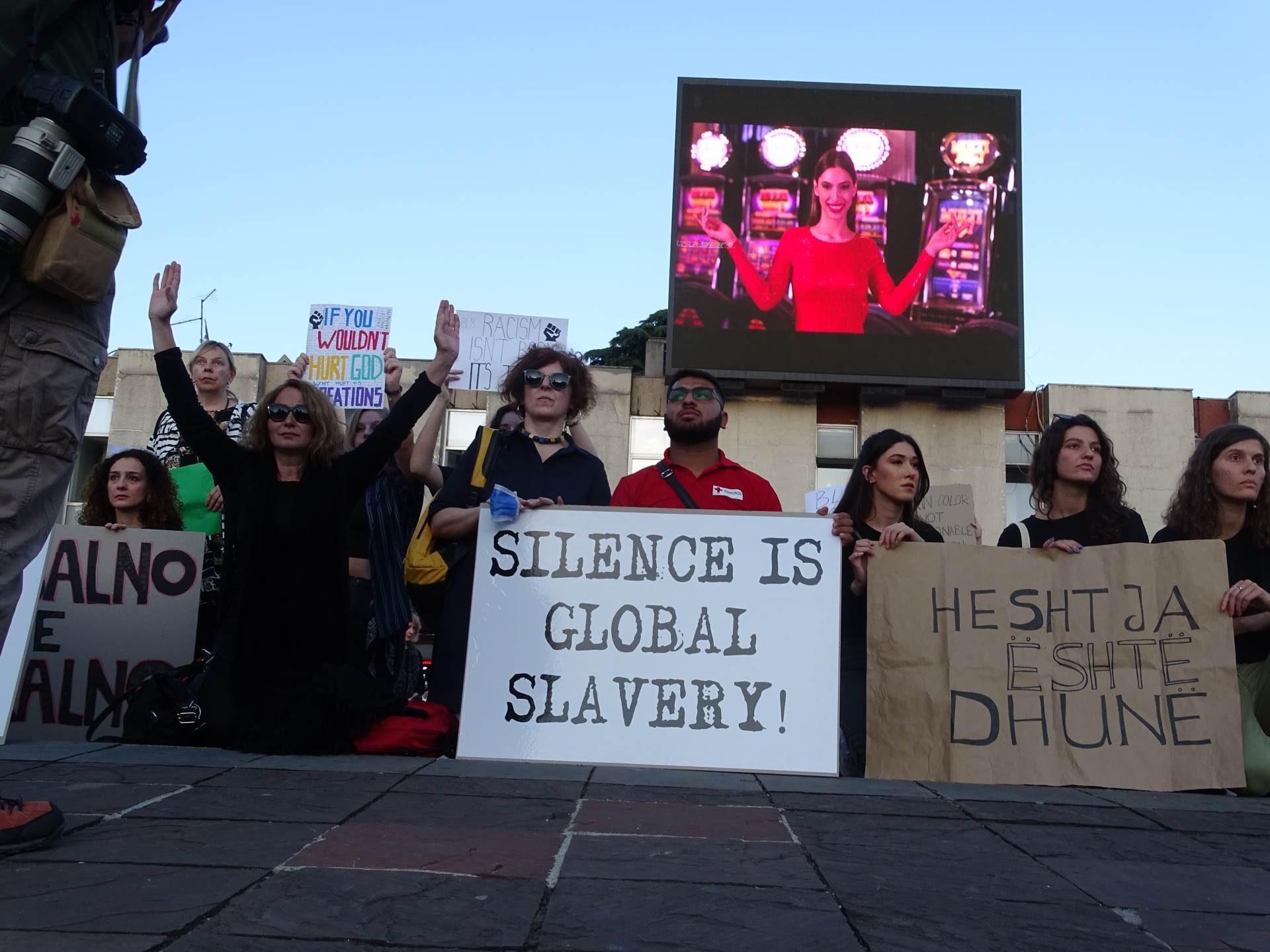 Crna Gora protest u Podgorici protiv rasizma 