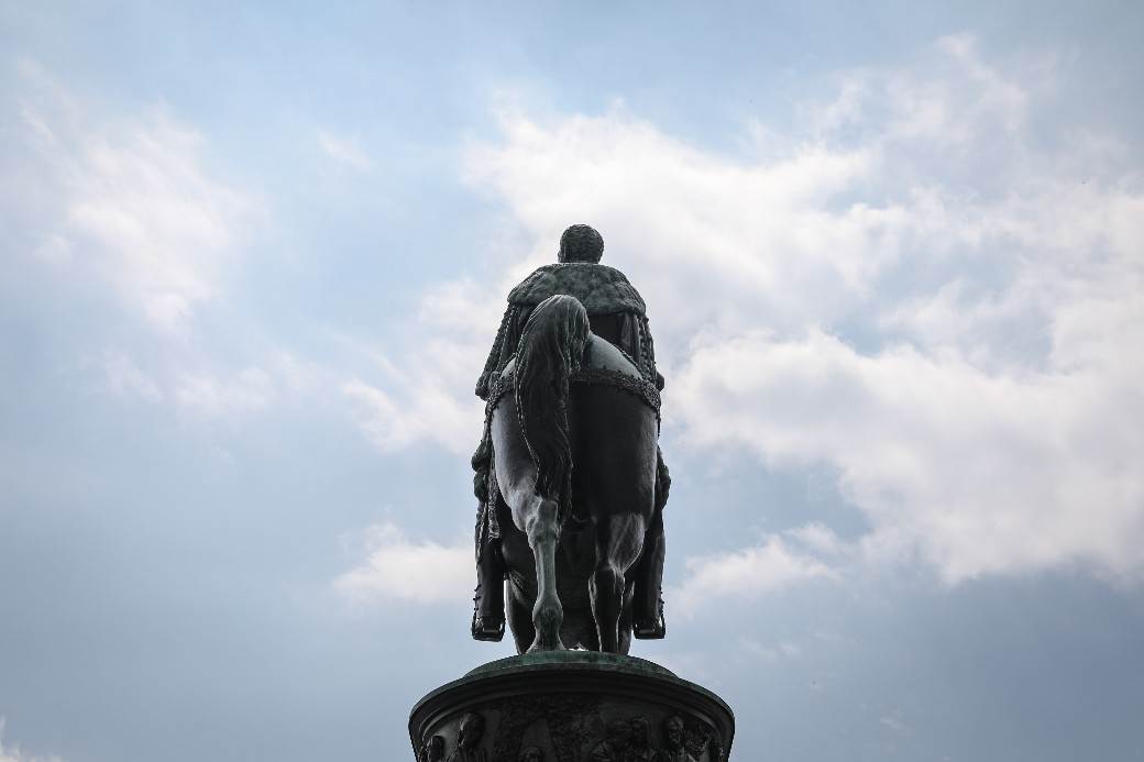 Spomenik knezu Mihailu rekonsturisan