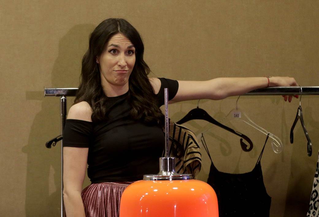 Jelisaveta Orašanin trudna u predstavi 88 soba! FOTOGRAFIJE