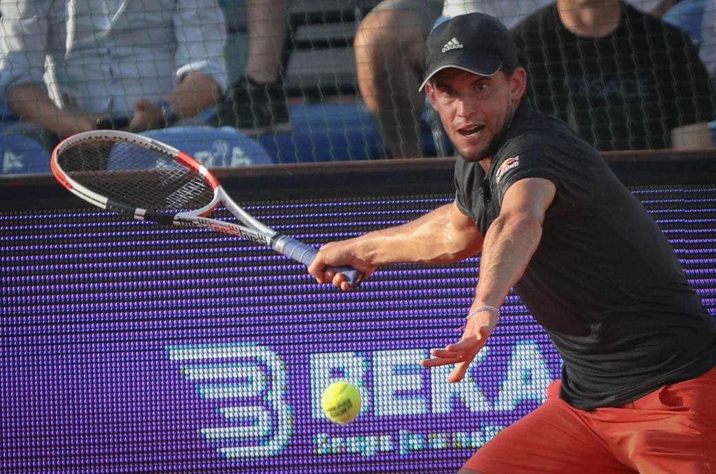 Novak Đoković Hrvati kritikuju Adria tour ugrozili živote jer se nekome udarala loptica korona virus